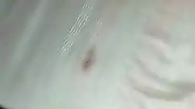 Husband sitting on wife and fucking her mouth viral sex