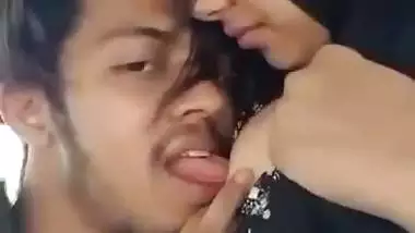 Hijab Bengali boob sucking by lover in outdoor sex