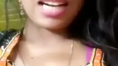 Horny cute Indian girl naked fingering video call