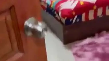 Desi sex MMS of a guy and his sexy stepsister