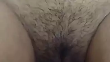 The GF shows her hairy pussy before her chudai