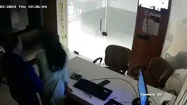 Indian office sex of boss and employee fucking in the cabin